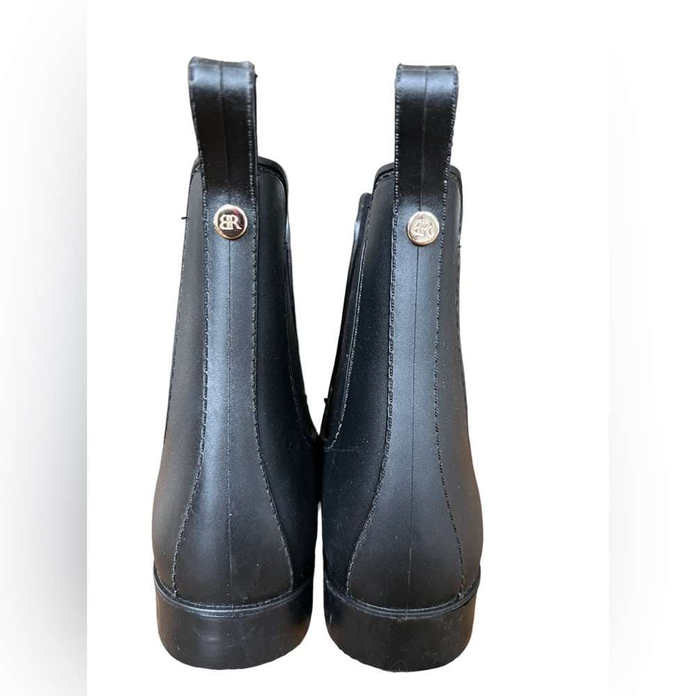 Banana Republic chelsea Rain boot. Black size 7 - Picture 2 of 9